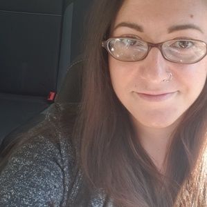 Meet your Posher, Cara